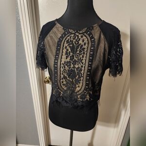 Stella Laguna Beach Black lace crop top. Size L